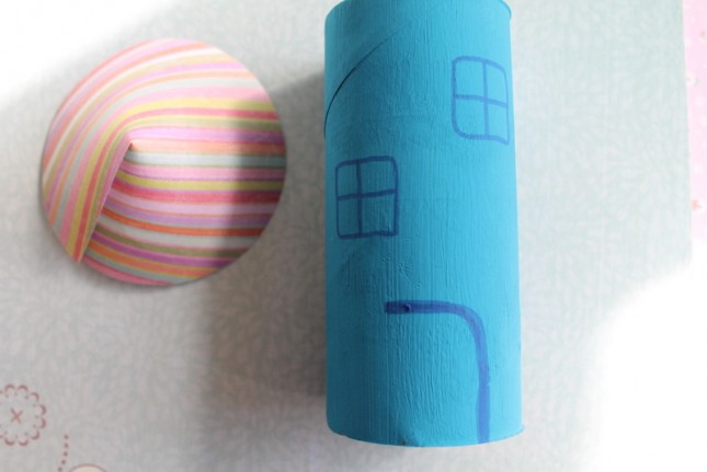 Paper roll houses