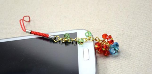 cool crafts for teenagers-mobile phone charms