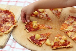 Easy pizza with kids
