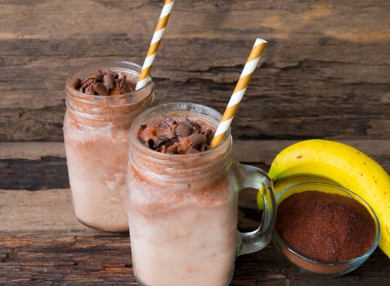 Chocolate milkshakes for breakfast?? Chocolate milkshakes for breakfast