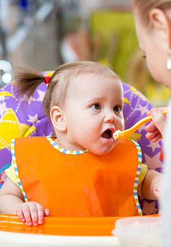 Starting solids with your baby