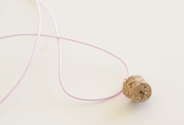DIY bottle necklaces cork eye pin