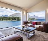 Lake Wakatipu Queenstown-Kiwi Families