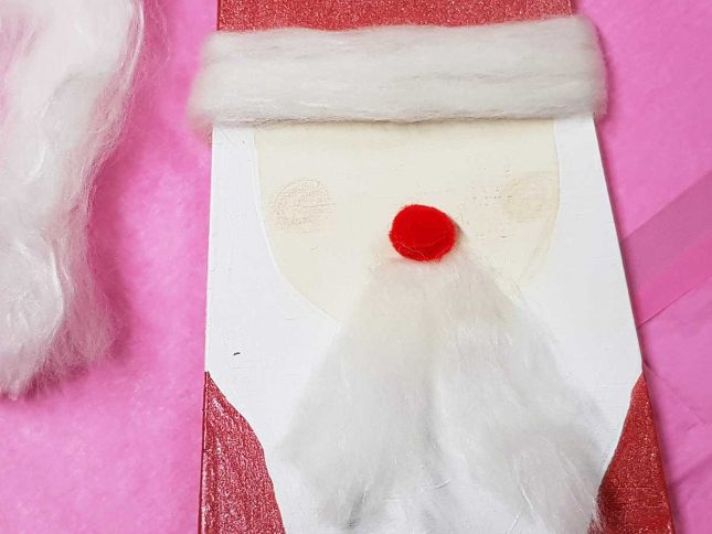 Candy cane wooden Santa wool 