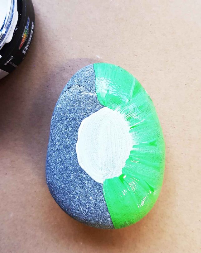 How to make Painted stones - Fruit characters green
