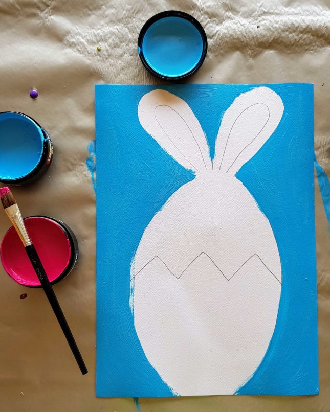 How to Draw an Easter Bunny in an Egg 9