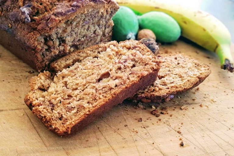 Feijoa and Banana Loaf with Walnuts Feijoa banana and walnut bread