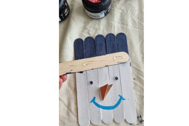 Snowman Ice Block Stick Craft-glue on hat