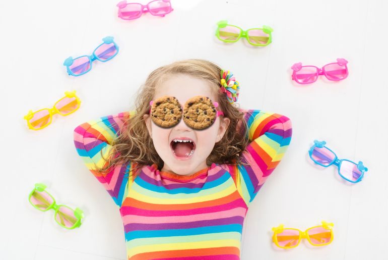 15 Fun Party Games for 8 to 12 year olds-Cookie face game