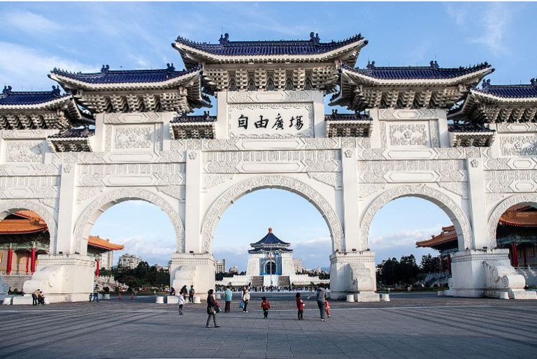 Living and Teaching in Taiwan with Kids living and teaching in taiwan with kids