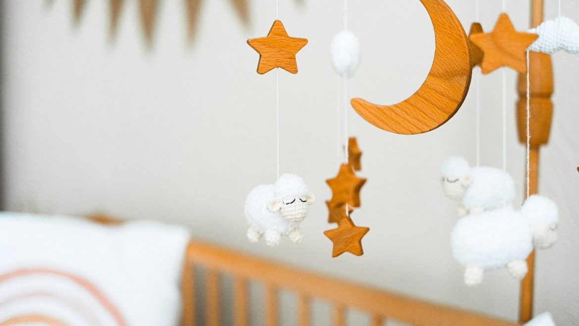 Can Association Stacking Help your Baby Sleep longer? Here’s the Truth